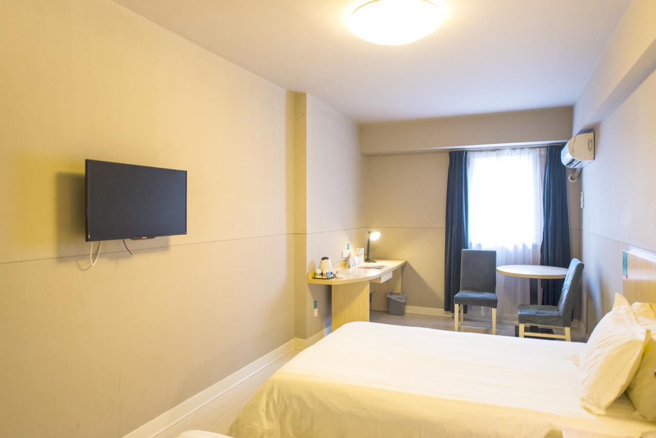 Jinjiang Inn Wuhan Lingjiao Hu Wada Hotel Екстер'єр фото
