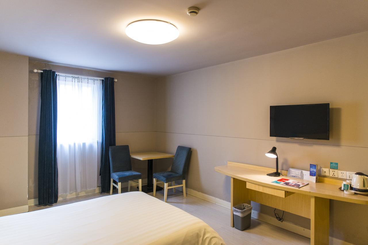 Jinjiang Inn Wuhan Lingjiao Hu Wada Hotel Екстер'єр фото